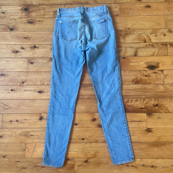 7 FAM HIGH WAISTED JEANS (26) - Picture 4 of 6